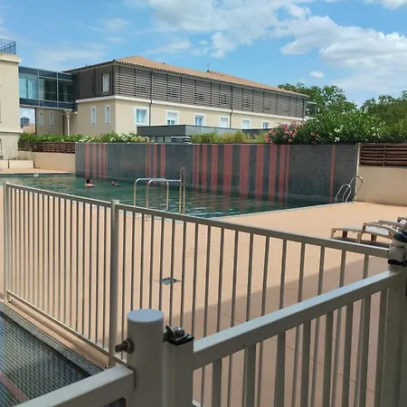 Apartman Climatise, Vue Sur Golf Proche *